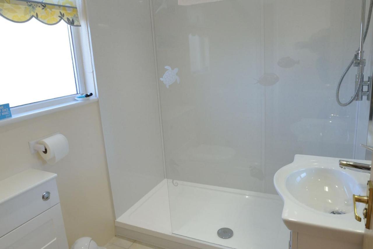 Sandy Bay Apartment, St Ives Bay, Hayle Zewnętrze zdjęcie