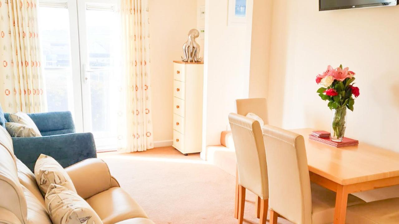 Sandy Bay Apartment, St Ives Bay, Hayle Zewnętrze zdjęcie